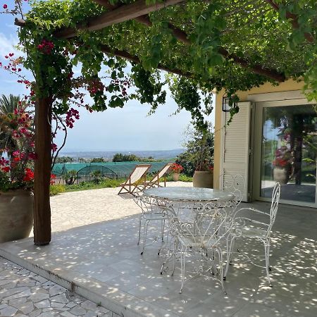 Villa Palm Hill Piedimonte Etneo Bagian luar foto