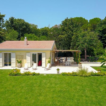 Villa Palm Hill Piedimonte Etneo Bagian luar foto